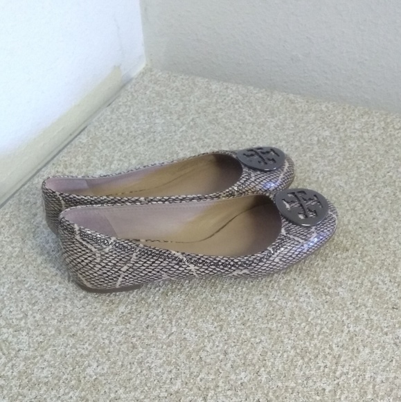 Tory Burch Brown Python Print Leather Flat Shoes - Picture 3 of 7